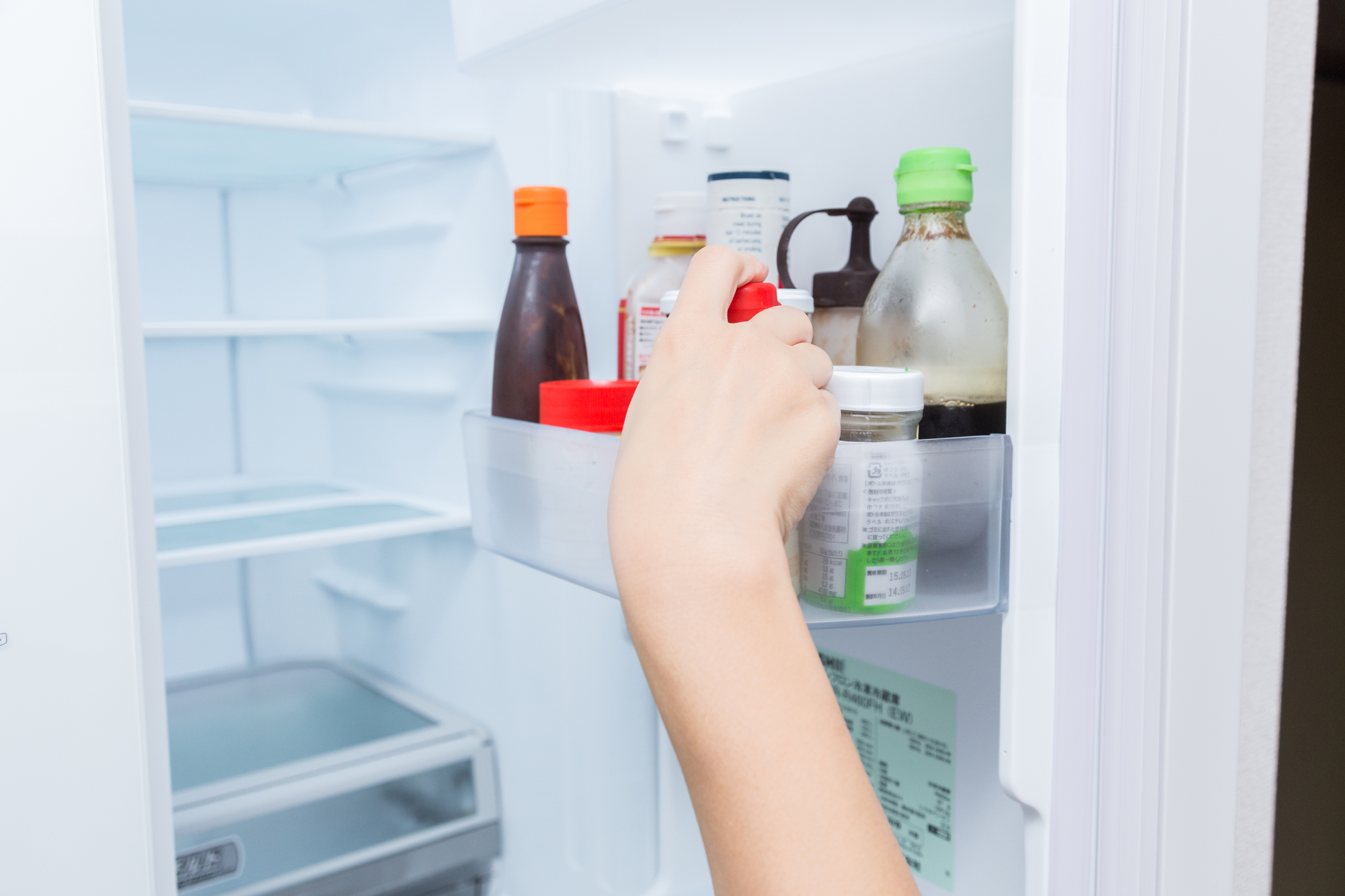 冷蔵庫のドアポケットが壊れたときは修理、お取り寄せはできる？ ハイアールグループ日本地域